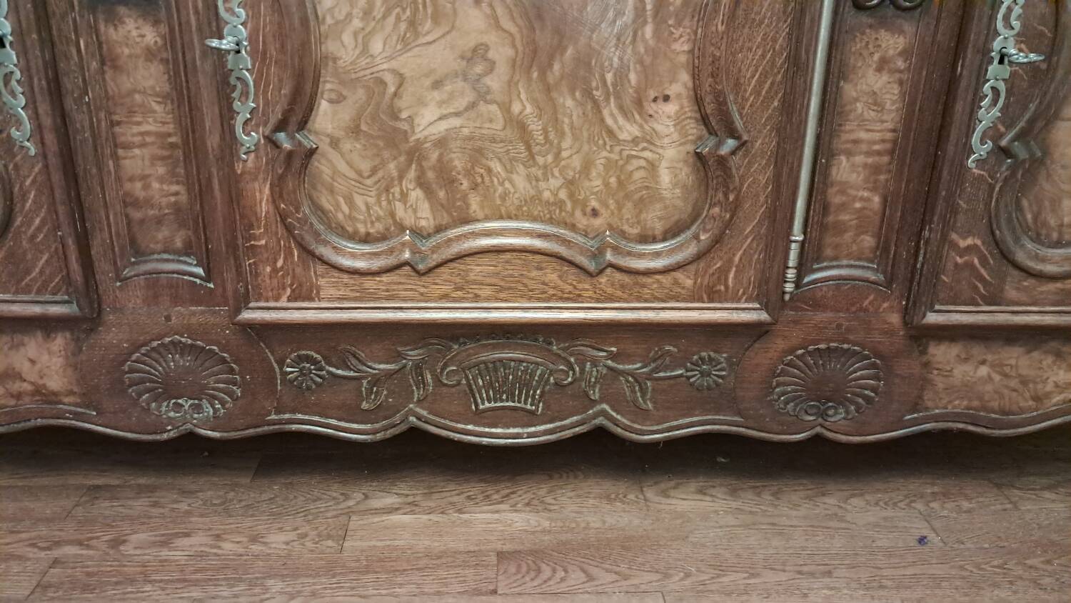 Louis XV sideboard