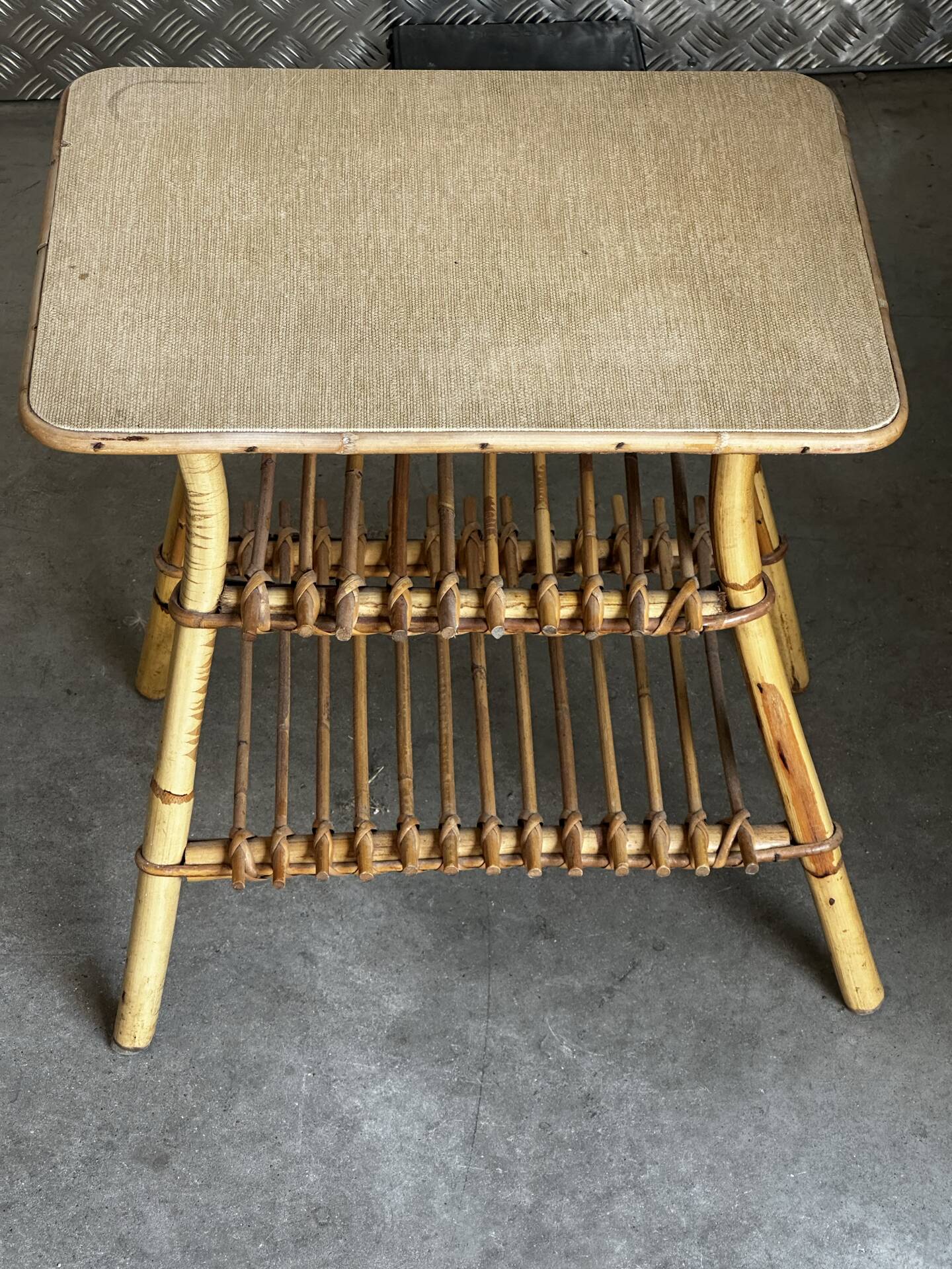 Bamboo and rattan side table with magazine rack – Years
