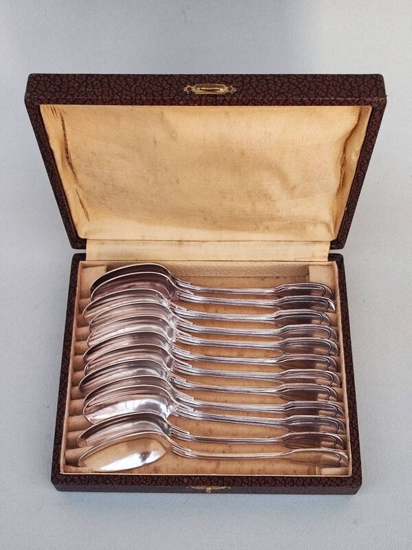 12 cuillères à café en métal argenté