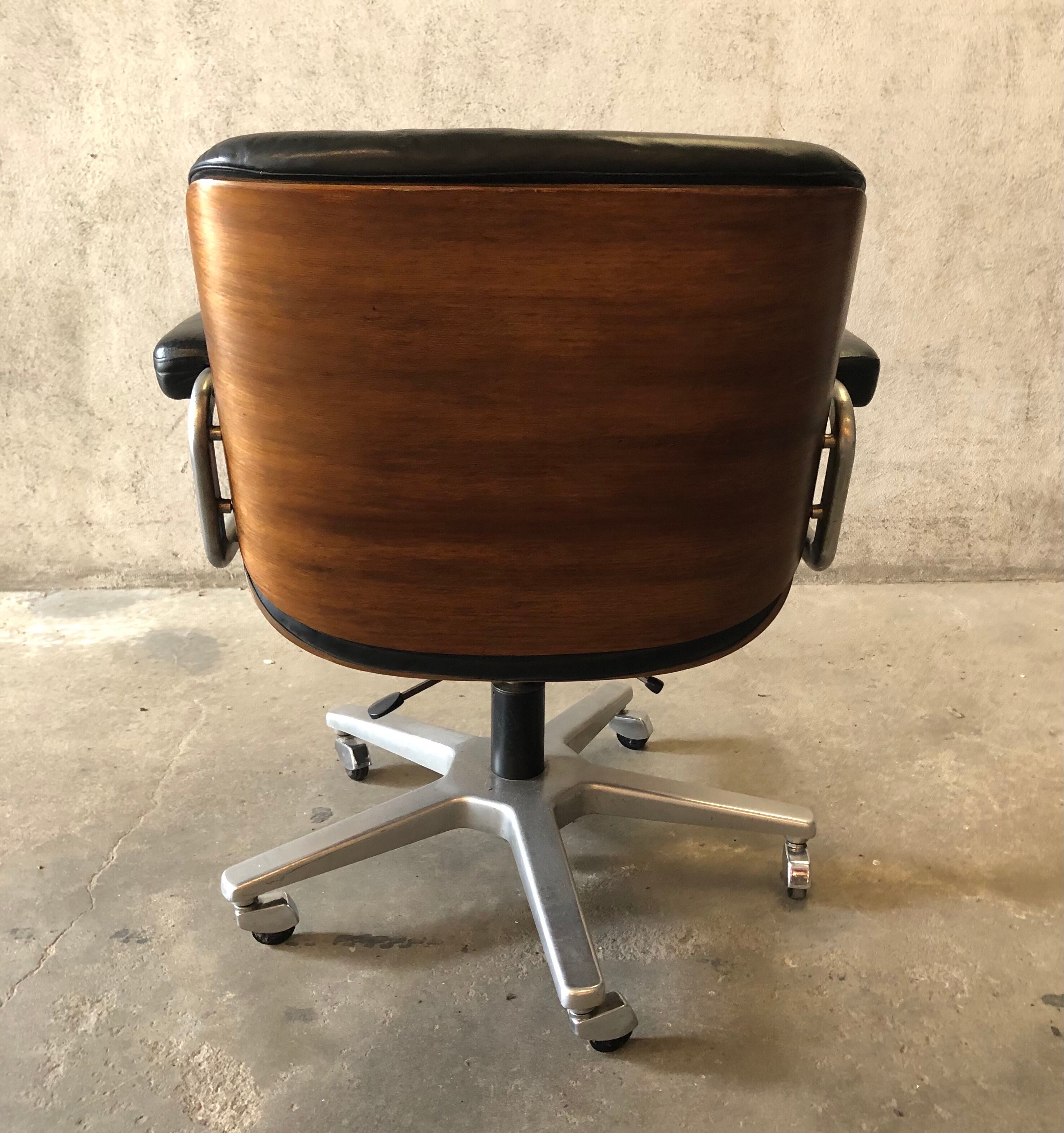 Leather office chair