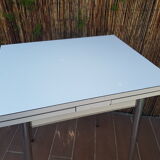 Table formica rotub