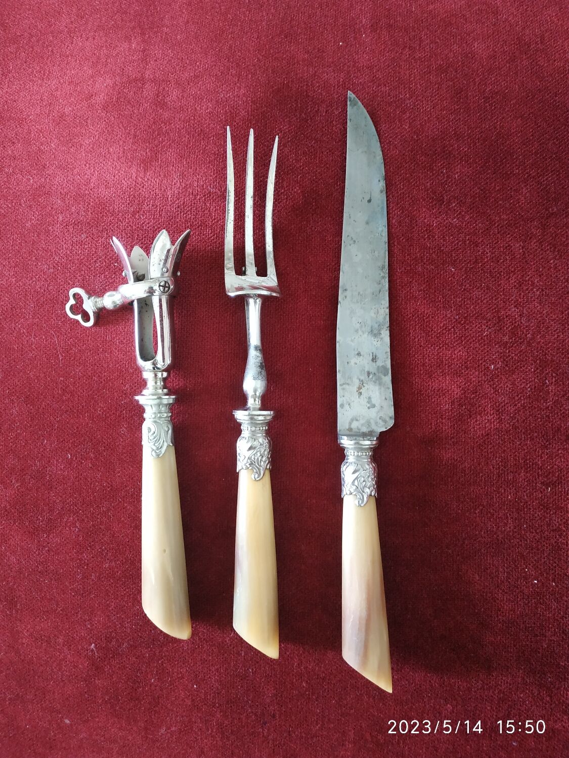 Service à gigot
