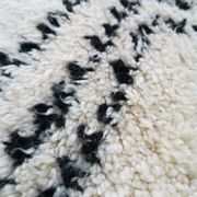 Tapis beni ouarain en laine fait main 260x185 cm