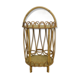 Vintage rattan dessert