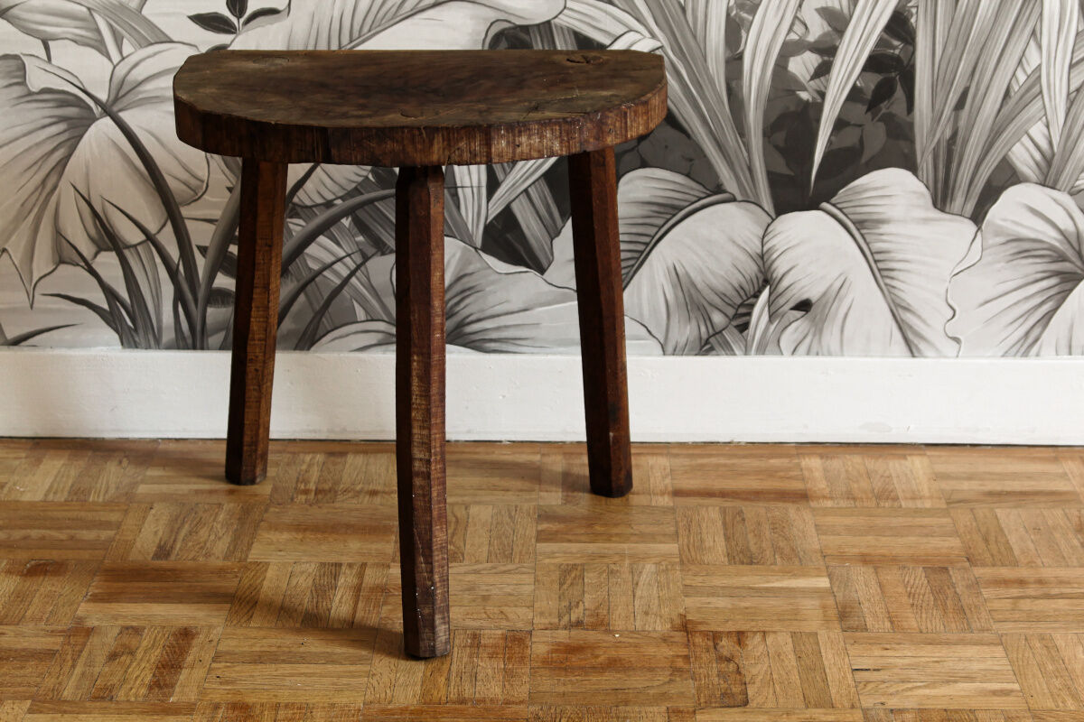 Brutalist cowherd stool