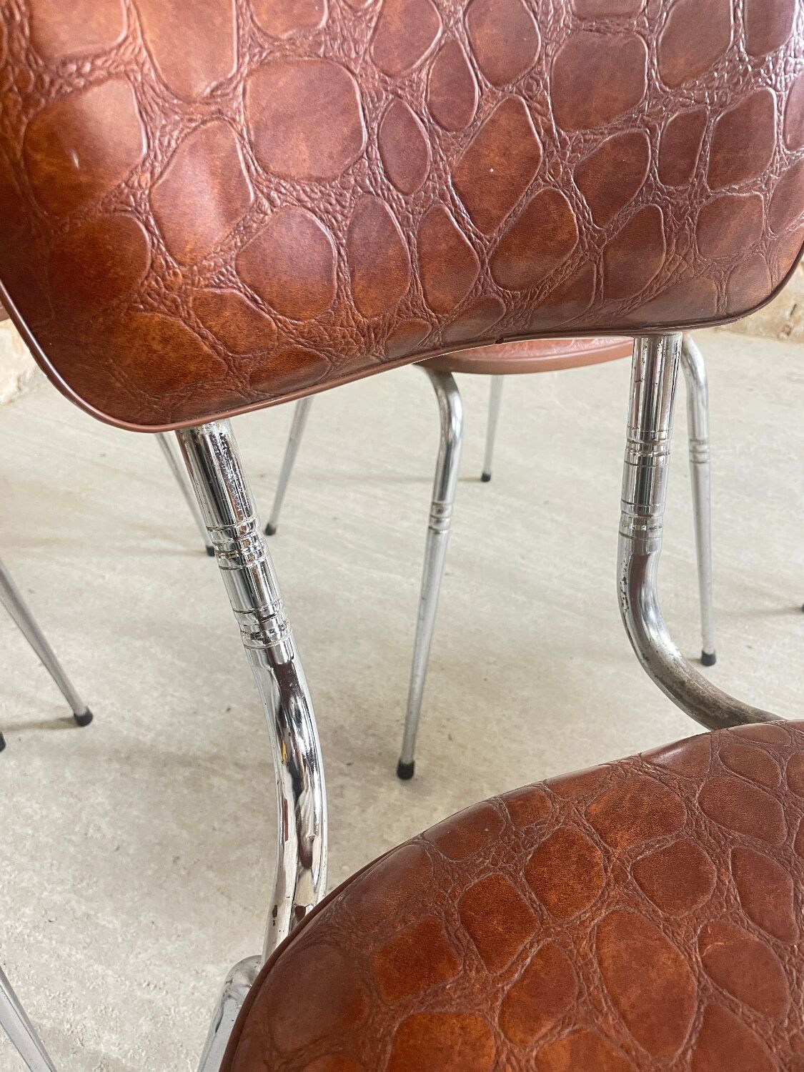 6 skai chairs