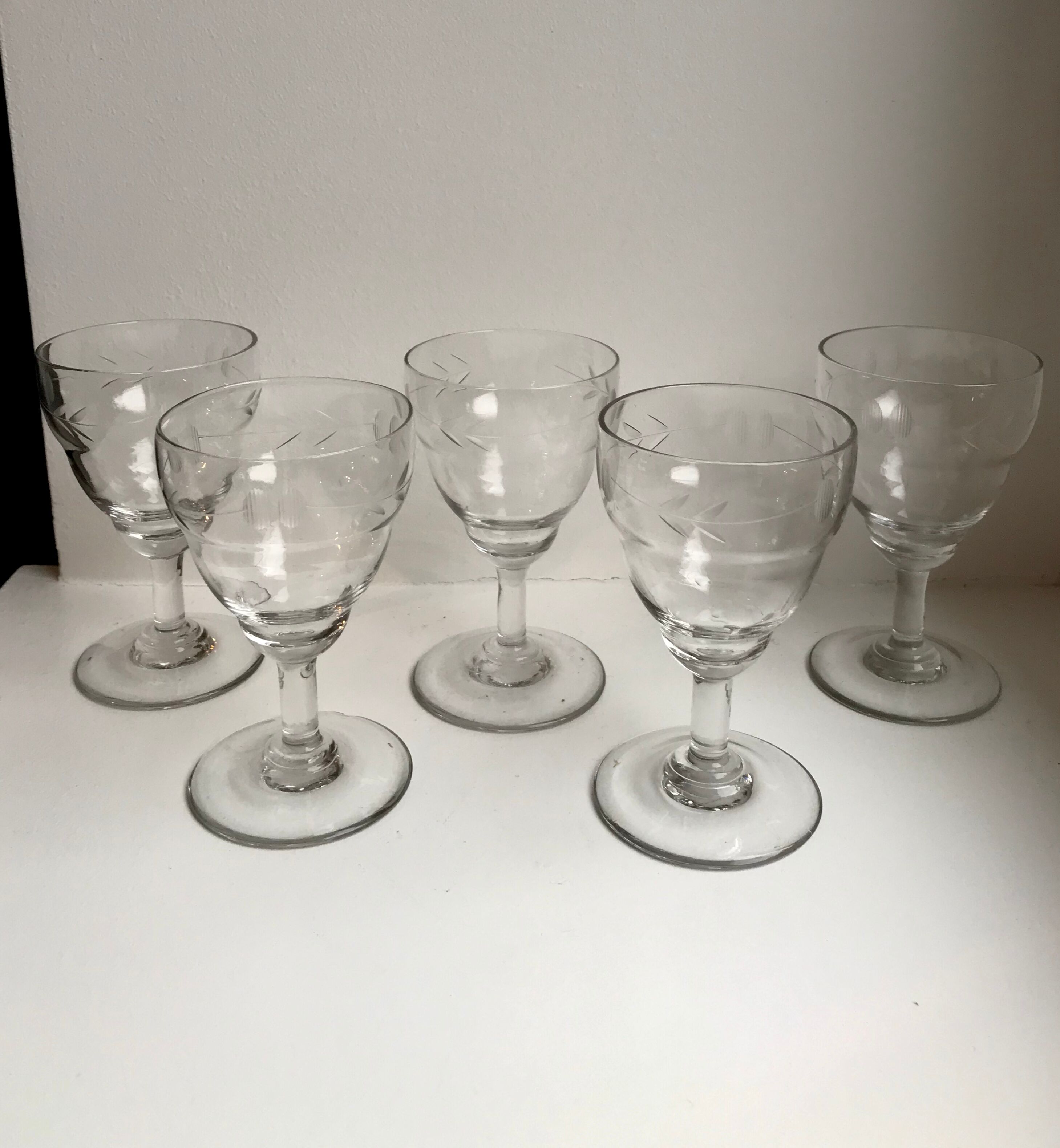 Lot of 5 small 50s/60s crystal glasses