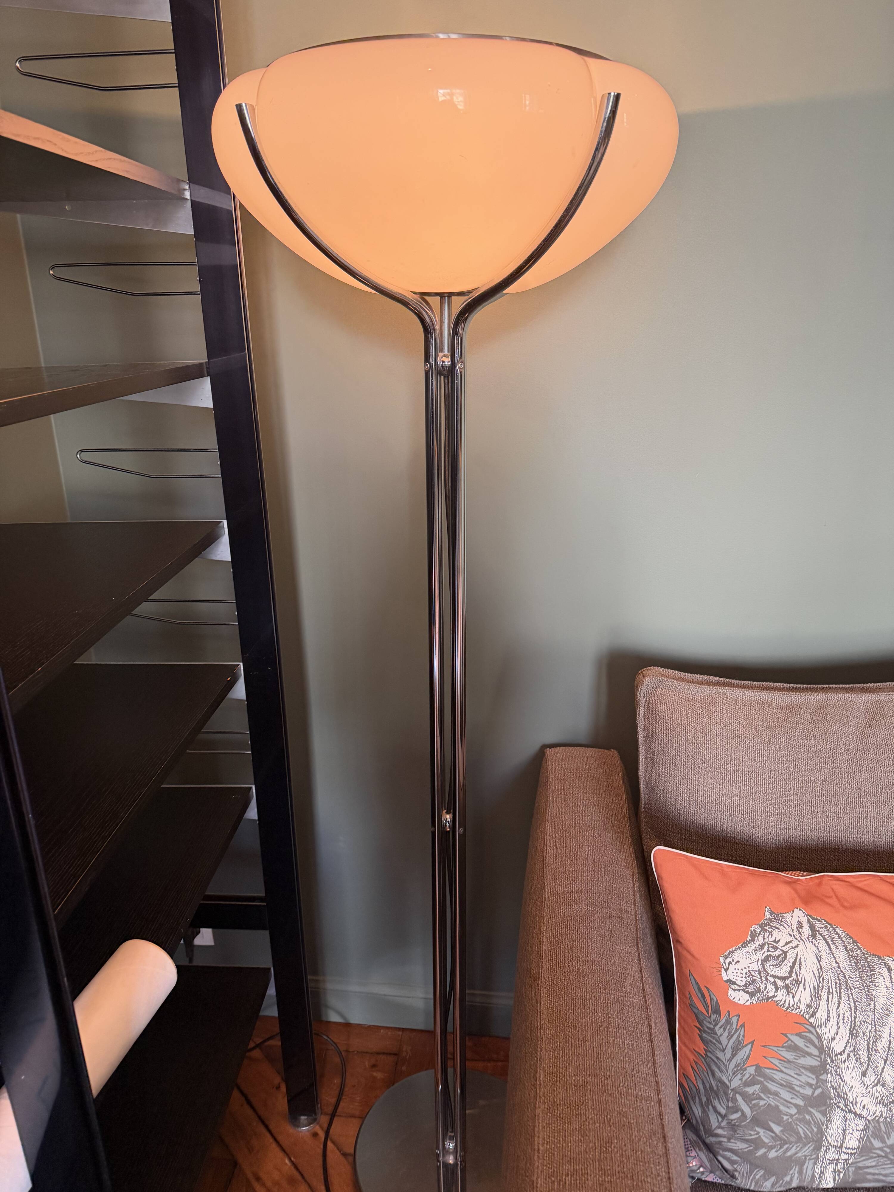 Quadrifoglio floor lamp by Gae Aulenti for Guzzini, 1970s