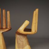 Chaises vintage en bois massif. Années 1970. Lot de 2.