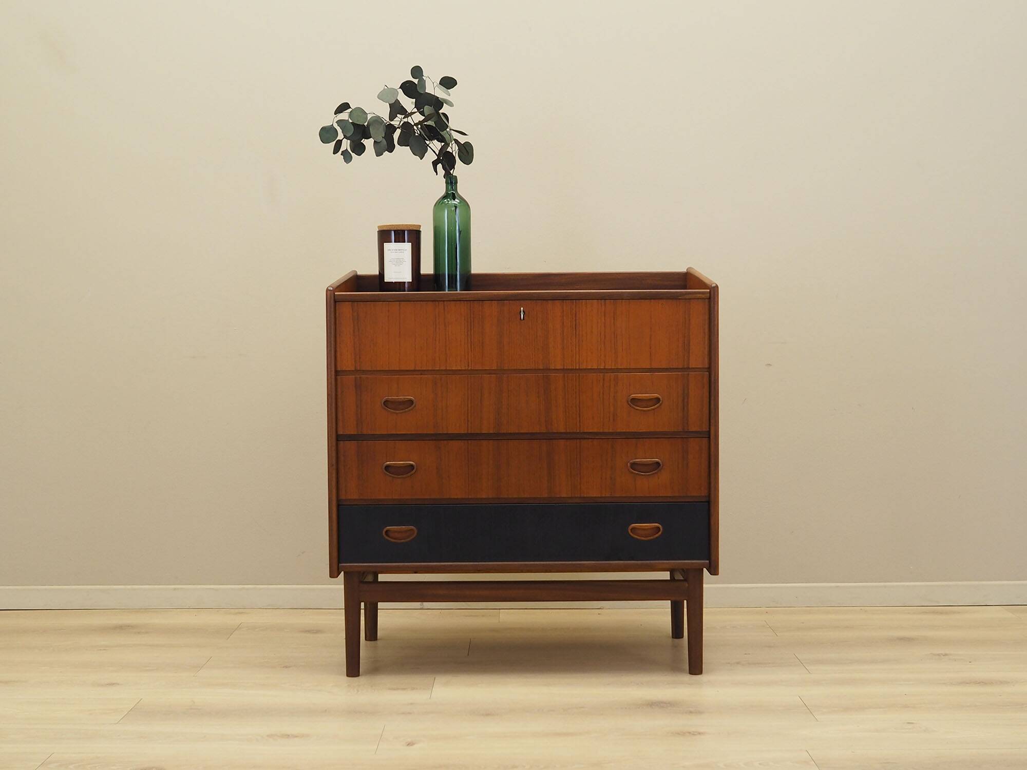 Teak dressing table, Danish design, 1970s, manufactured in Denmark