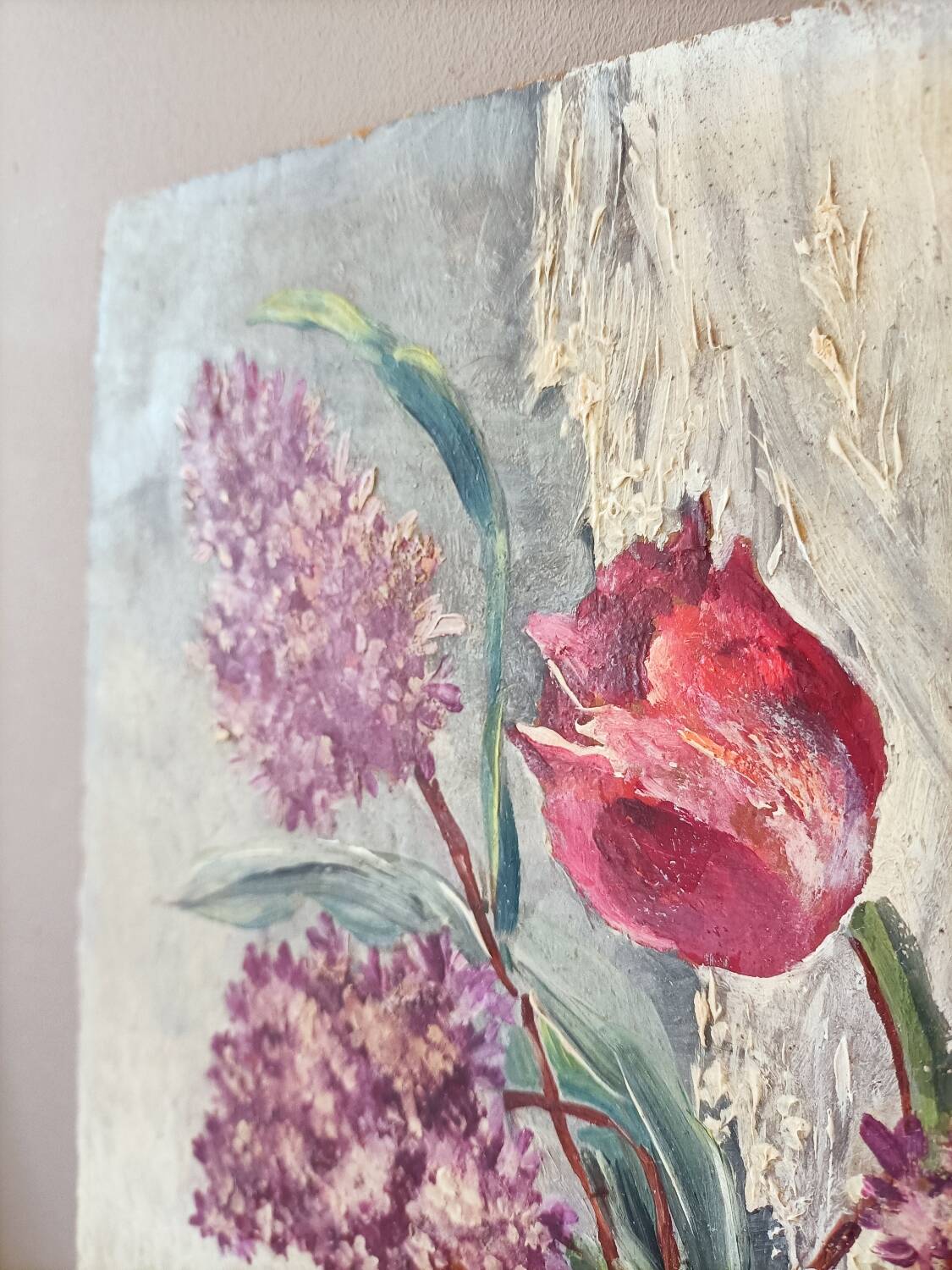 Vintage painting of a bouquet of lilac flowers