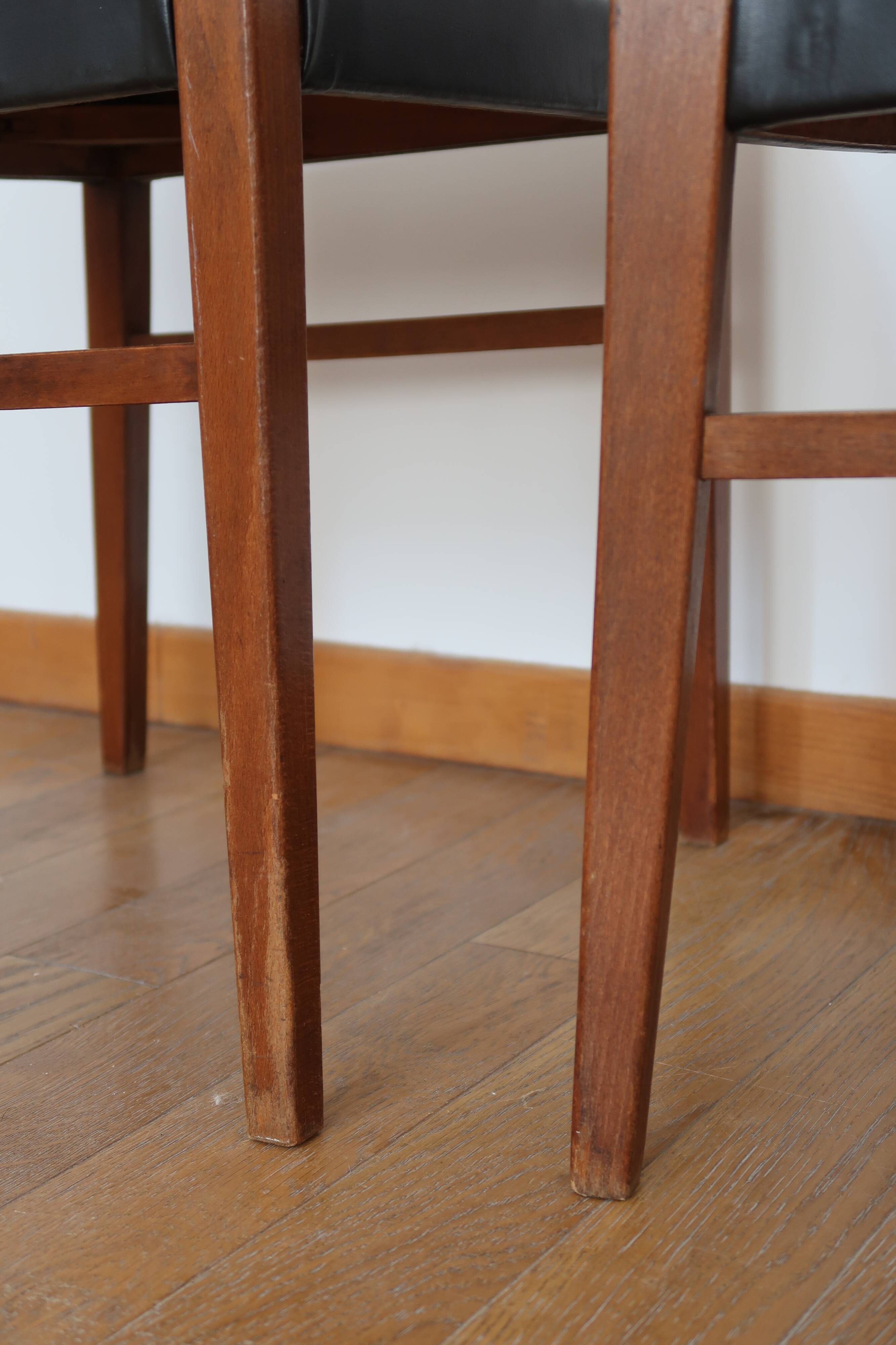 Pair of Scandinavian chairs skaï black