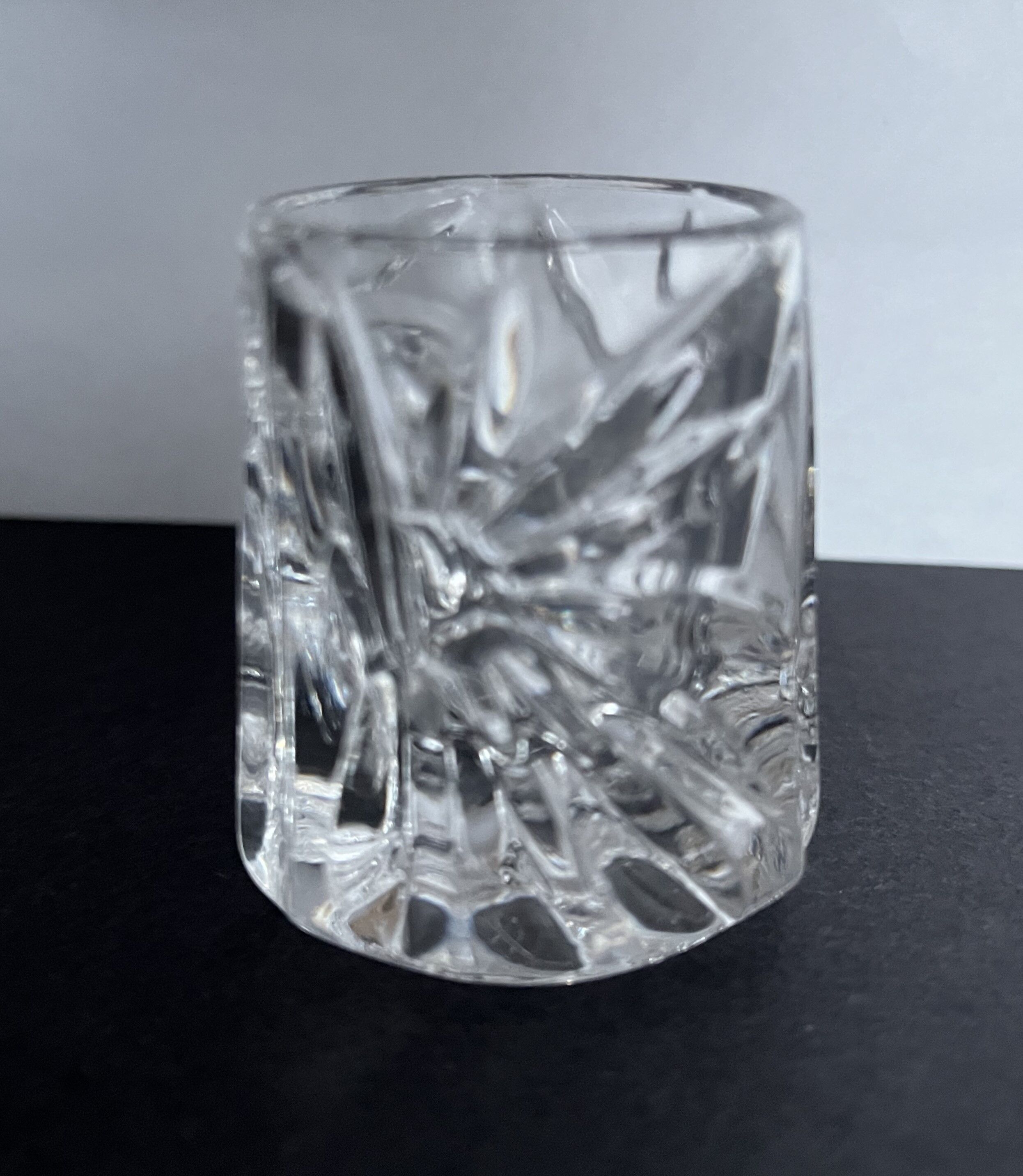 Liquor set 2 carafes and 8 glasses