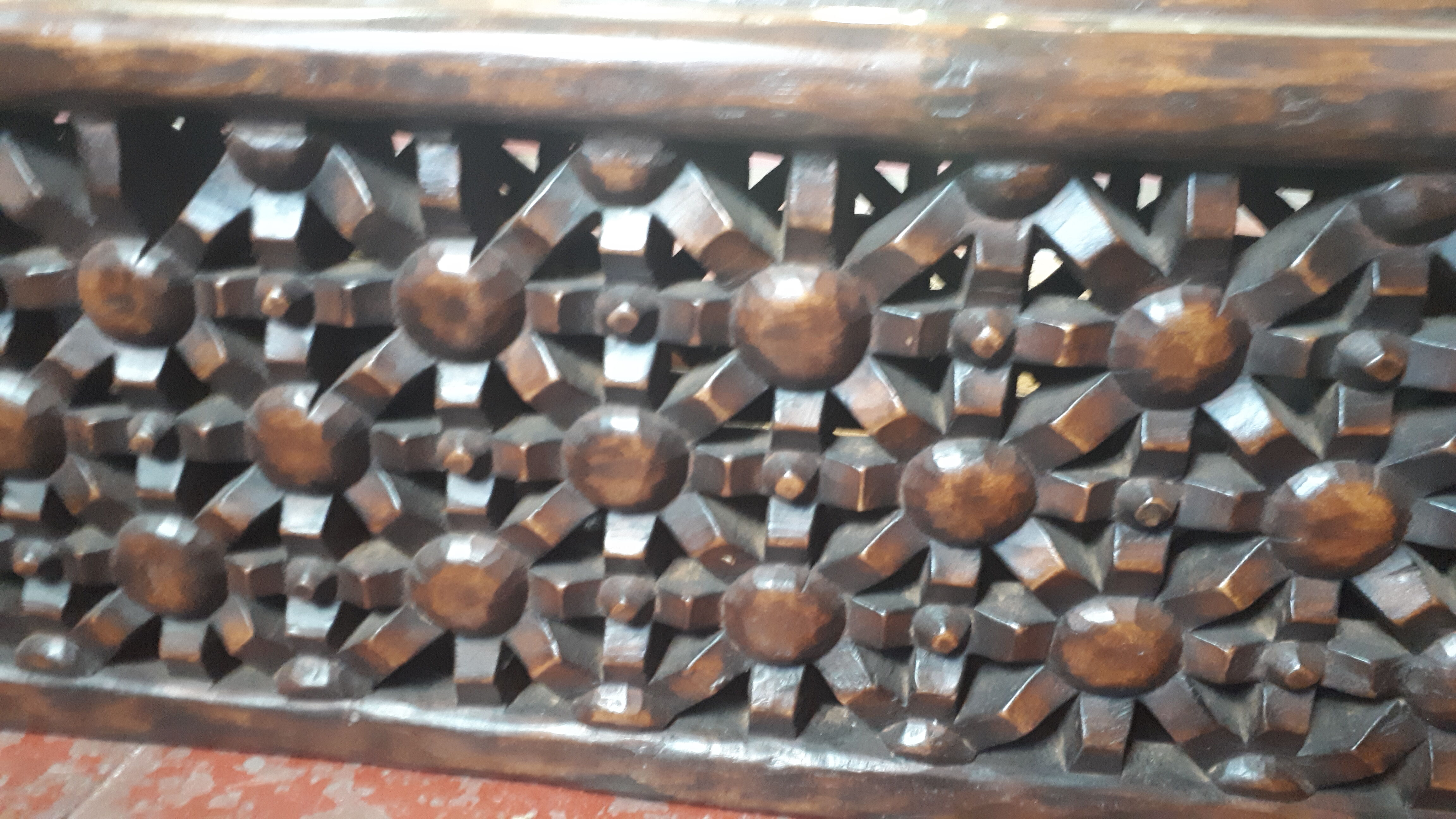 Authentic coffee table bamilekés bed