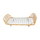 Rattan basket bed