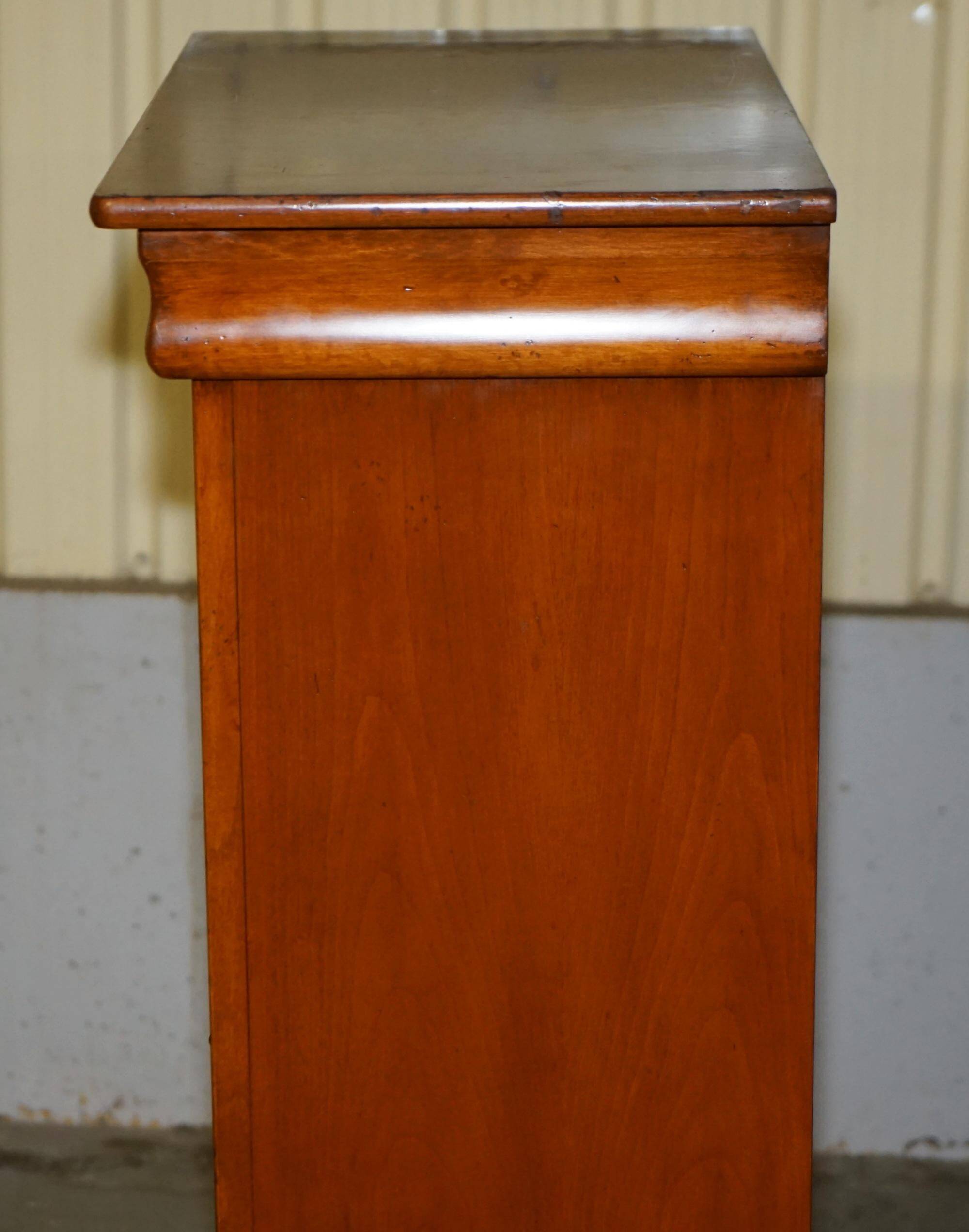 Large tall drawer unit Consorzio Mobili in cherry wood