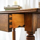 Bureau en noyer ancien