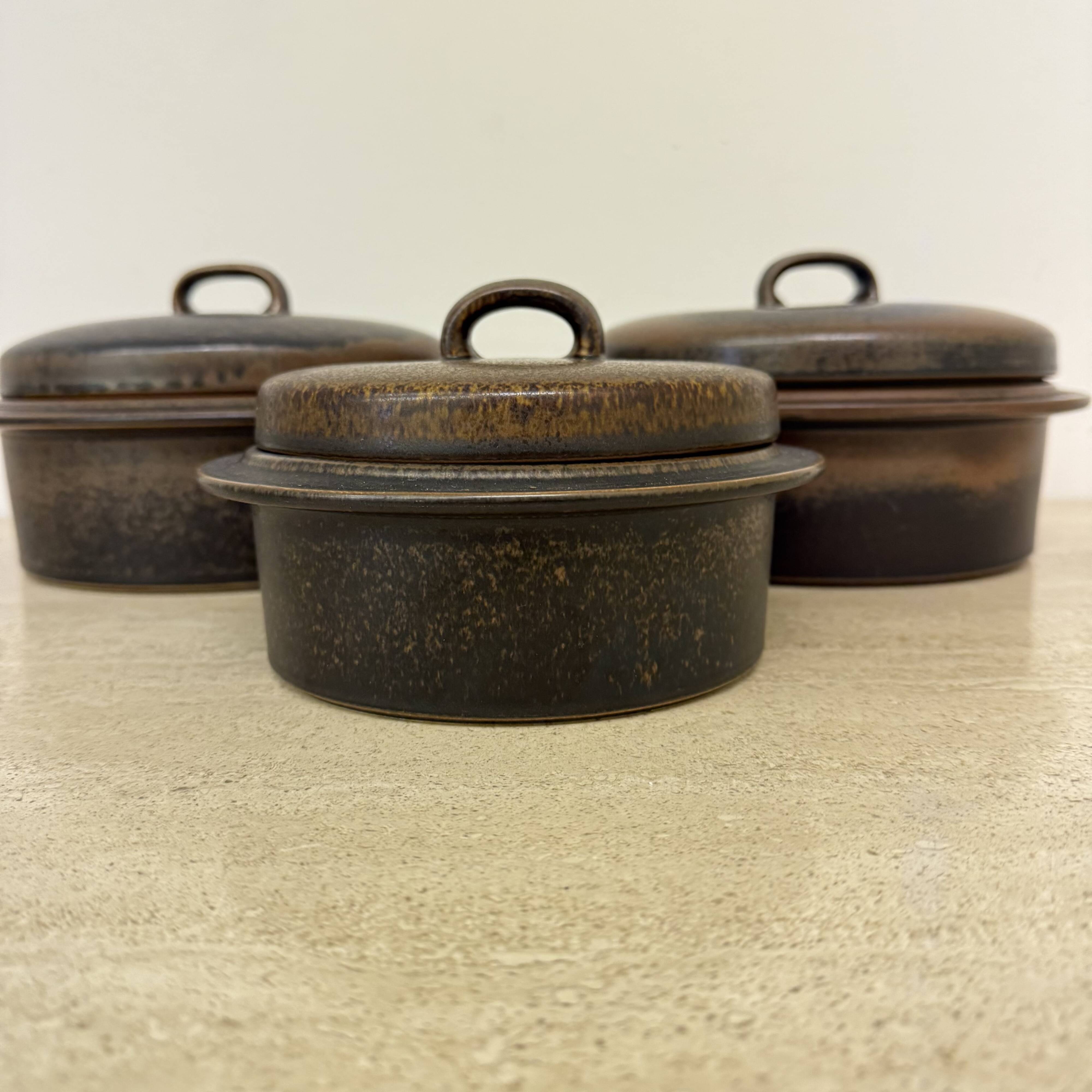 Set of 3 Arabia Ruska serving bowls , 1970s Finland