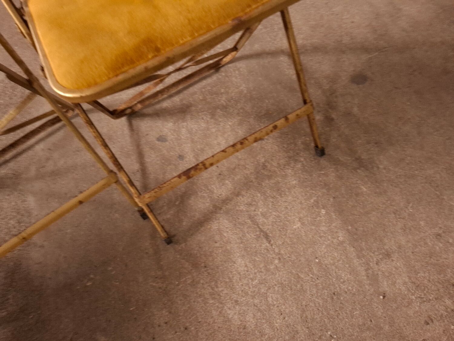 6 vintage opera folding chairs