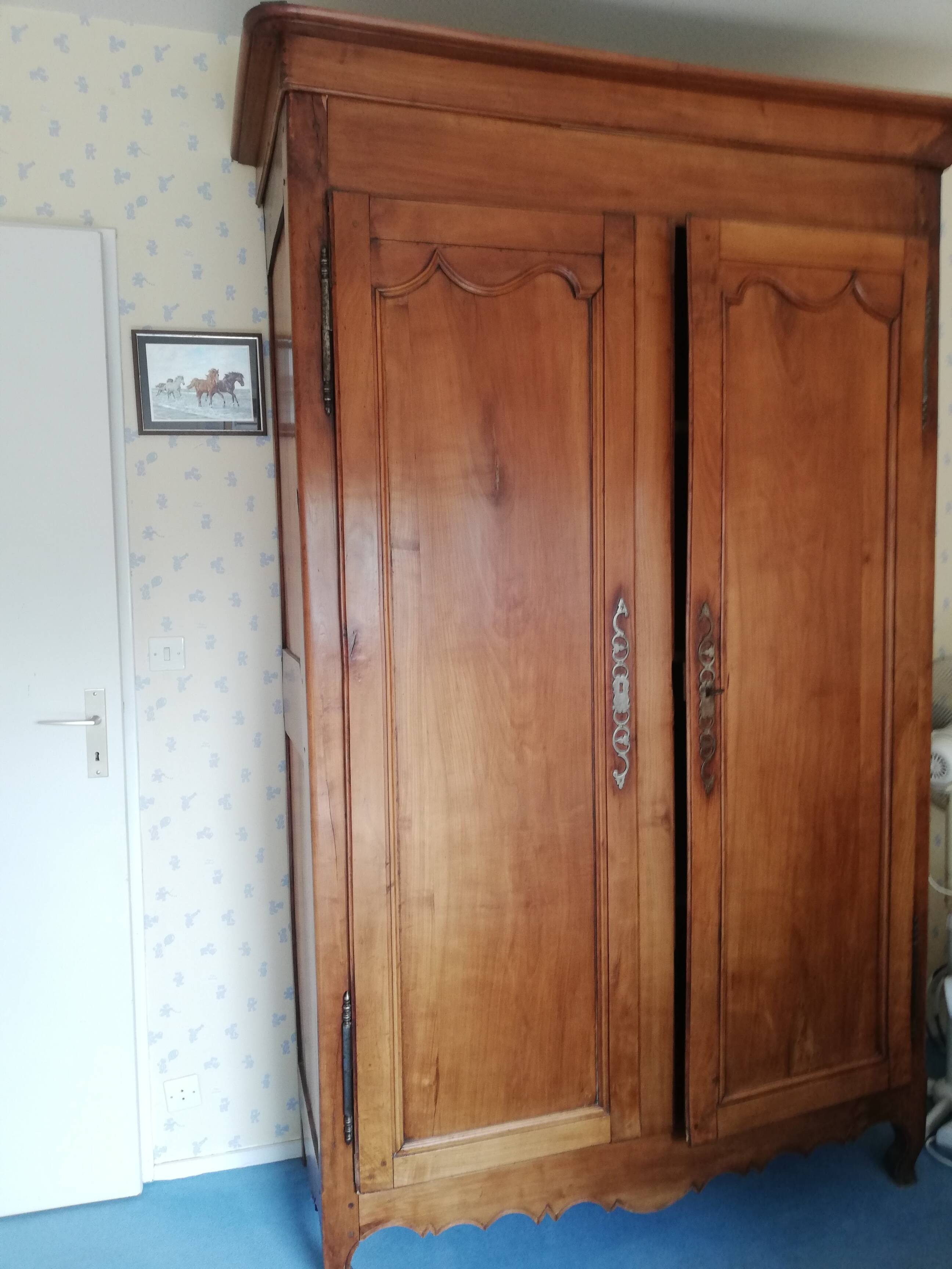 Louis XV style wardrobe entirely pegged wood with 2 cherry wood doors.