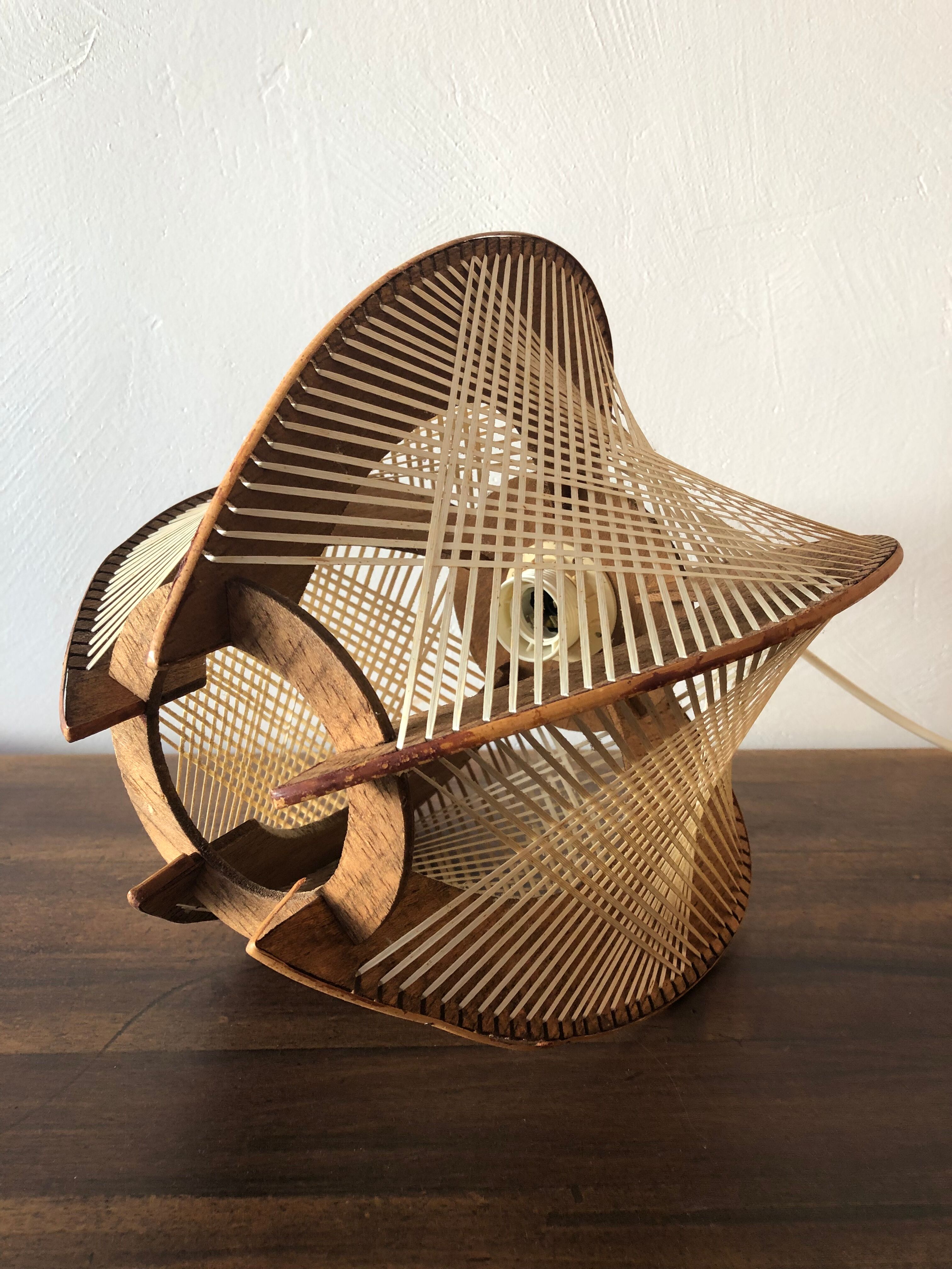 Vintage hanging in braided yarn