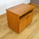 Meuble bas vintage en orme 1970 / 1980
