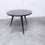1960s Scandinavian tripod coffee table with glossy varnish in mahogany wood.