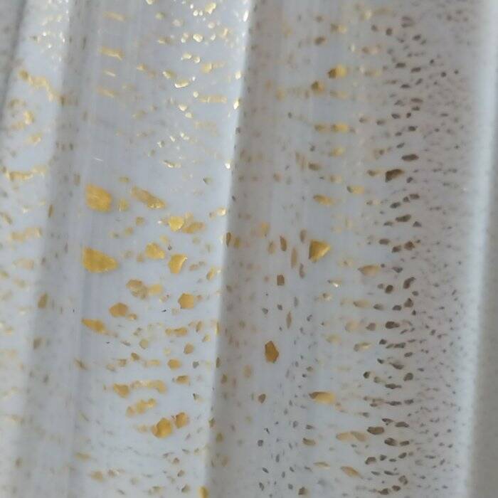 Set of 2 filigree Murano glass lamps