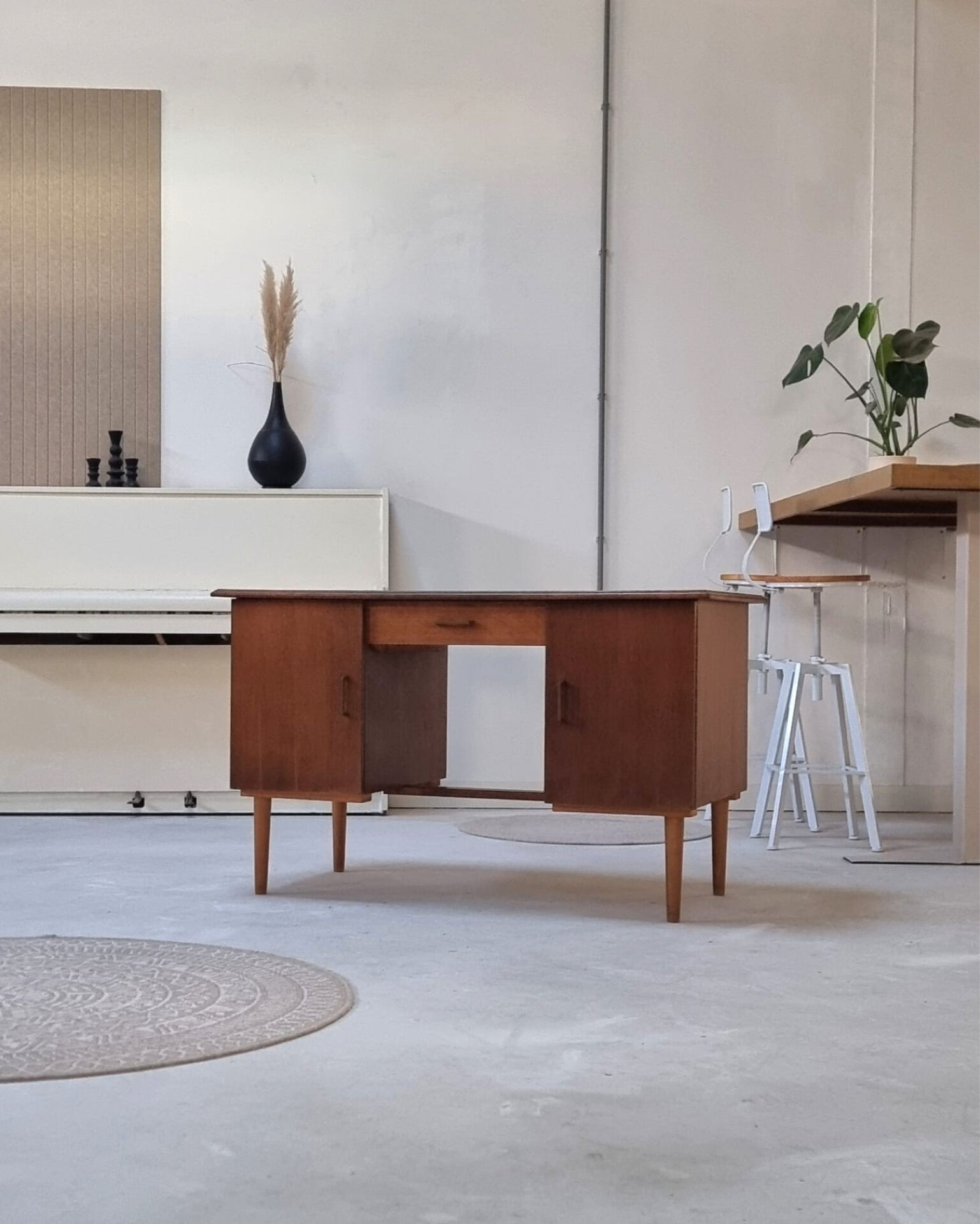 Mid-century desk