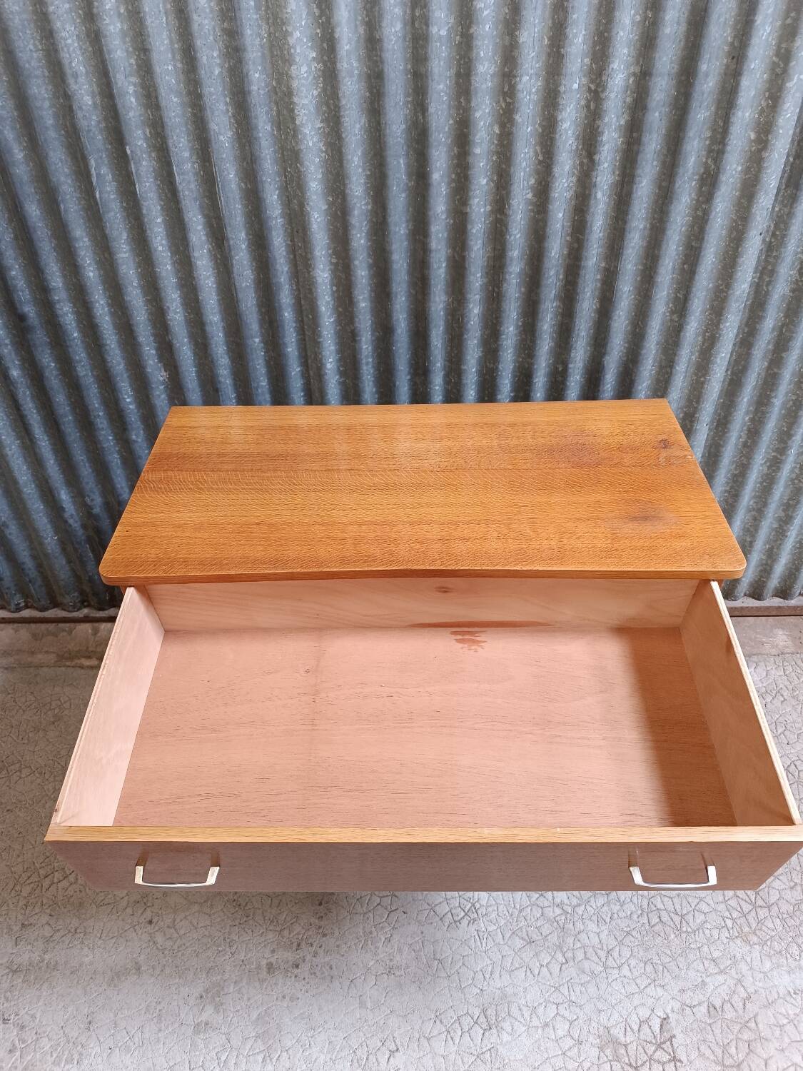 Scandinavian chest of drawers with compass feet