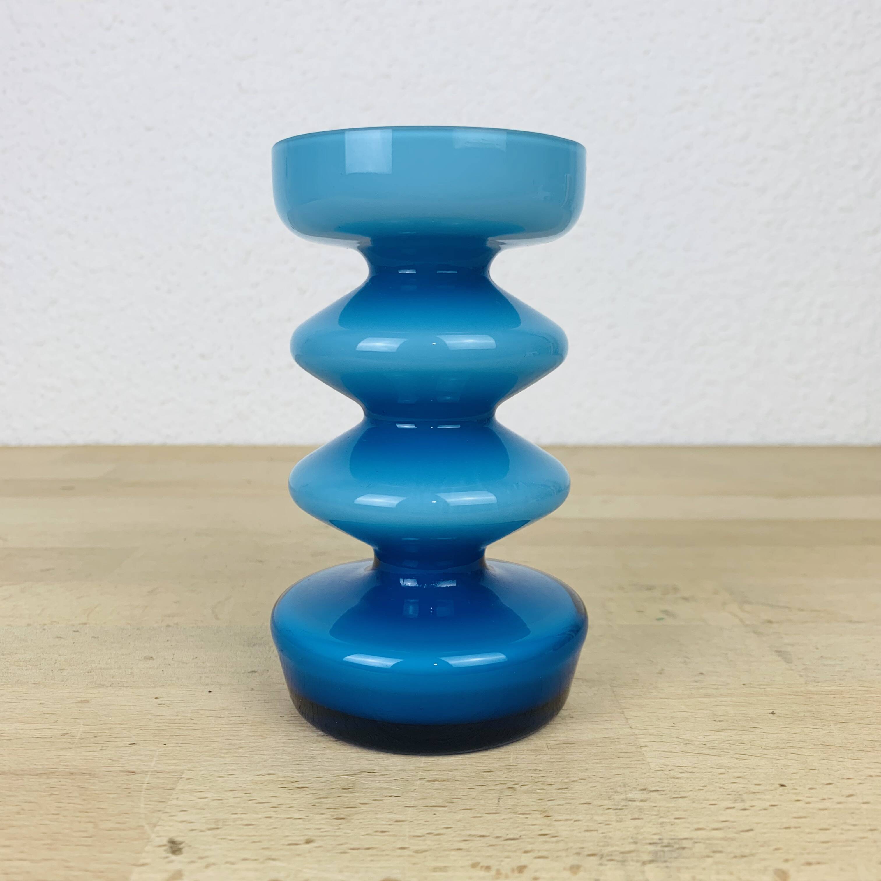 Scandinavian scroll vase, riihimaki tamara aladin glass