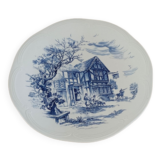 Round dish blue décor Gien and Wedgwood