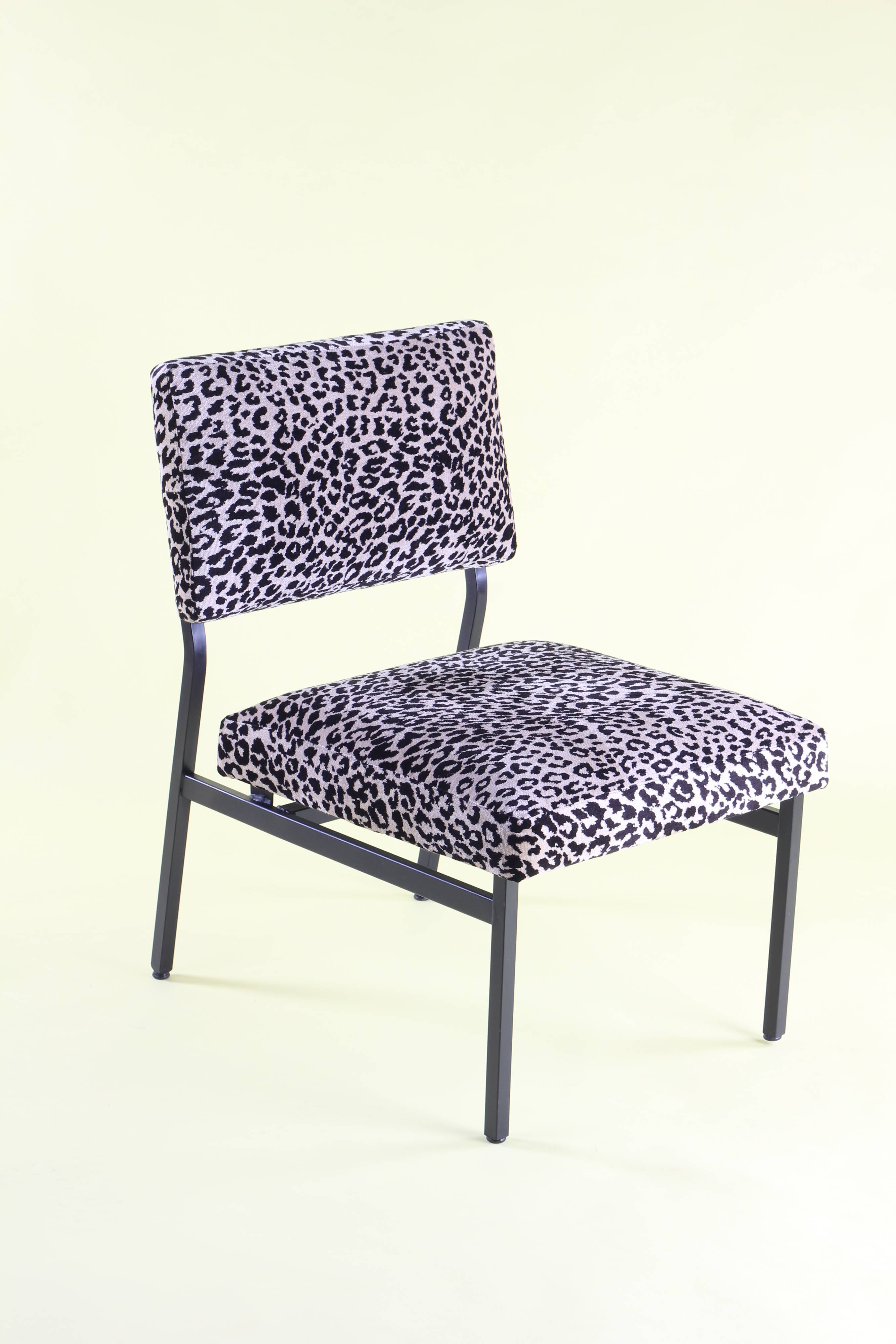 Fully restored 1950s-60s leopard print chaise lounge
