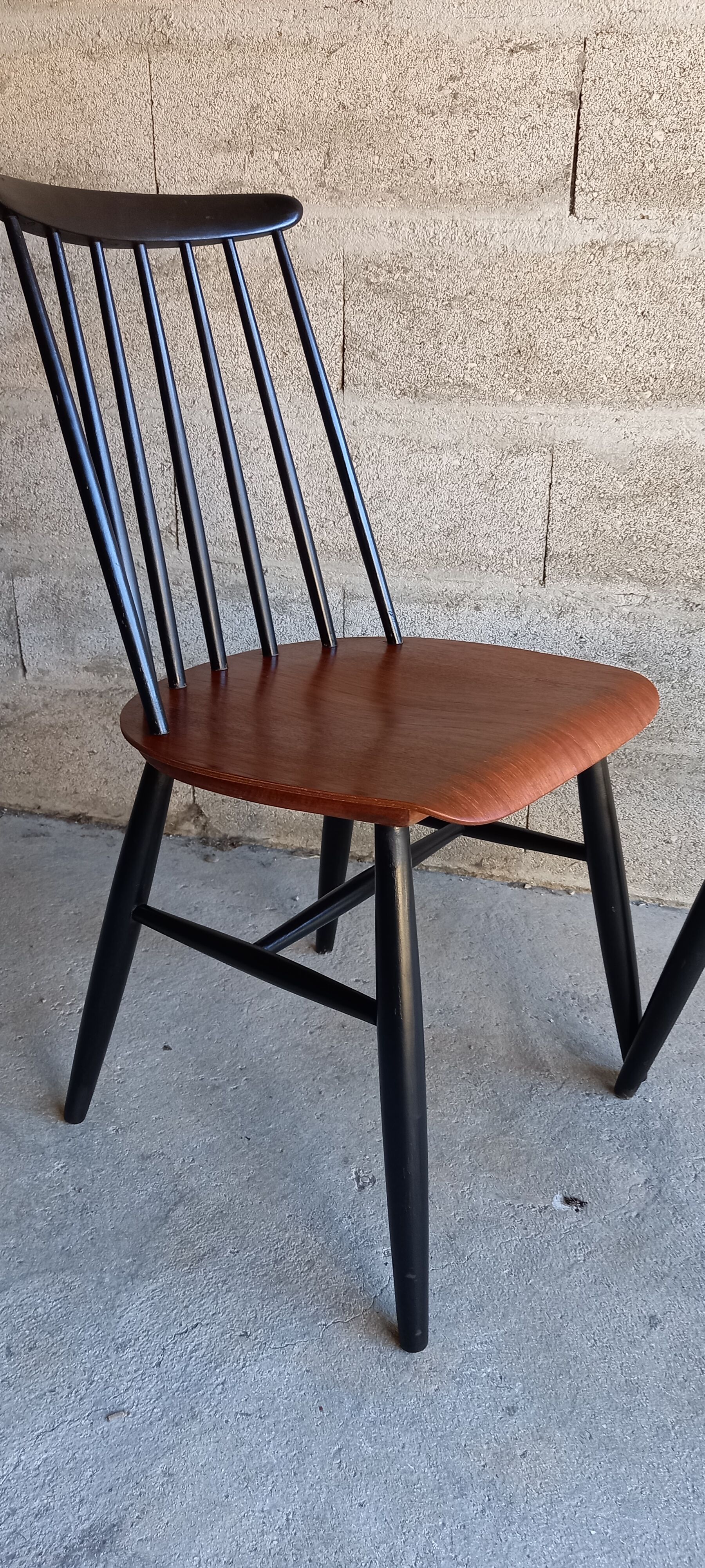 Chaises fanett d'Ilmari Tapiovaara