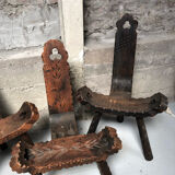Chaises brutalisâtes tripode