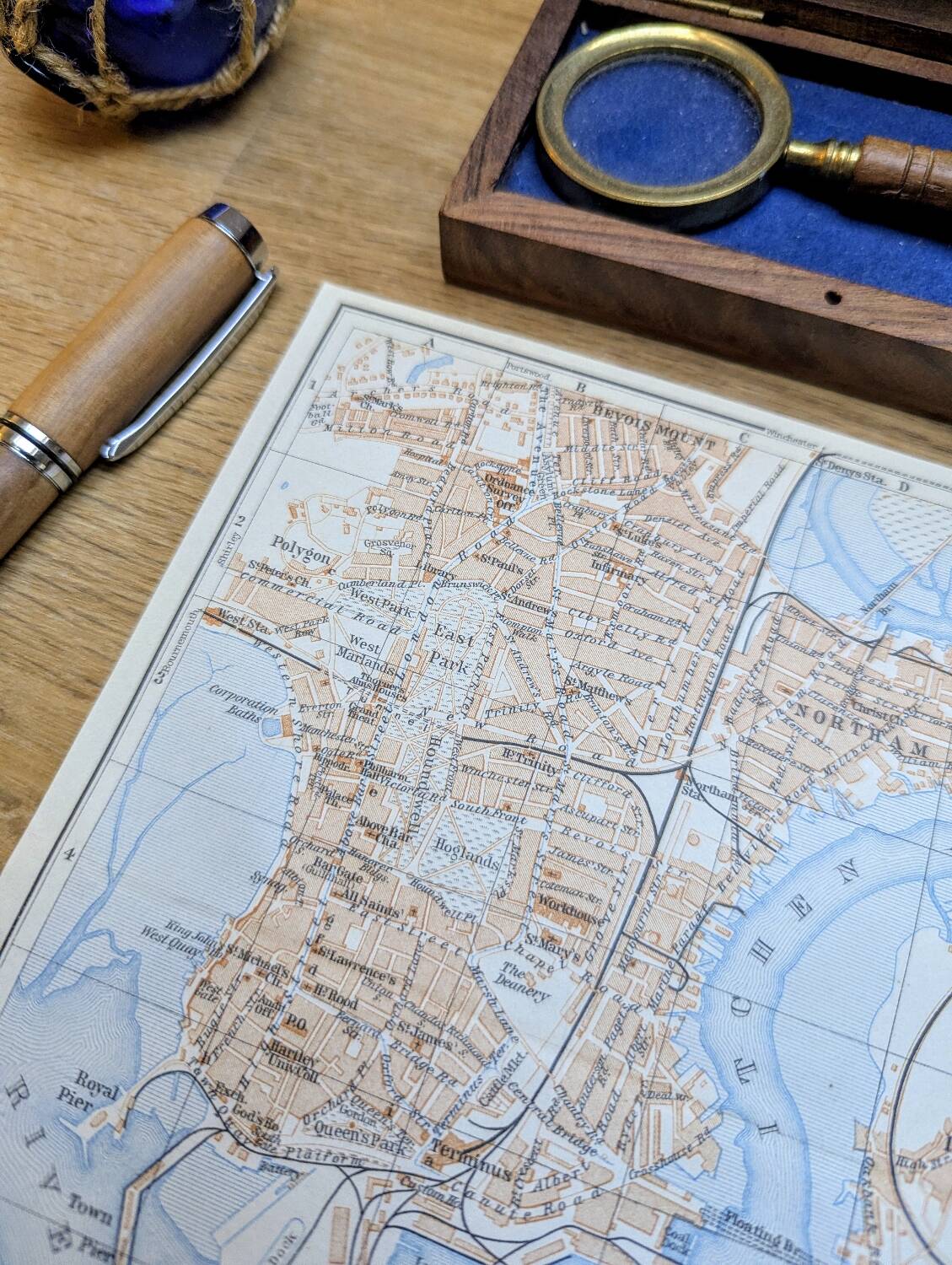 Southampton, England, original map printed in 1913.