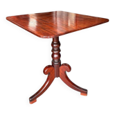 Table à plateau basculant en acajou massif XIXe siècle système laiton