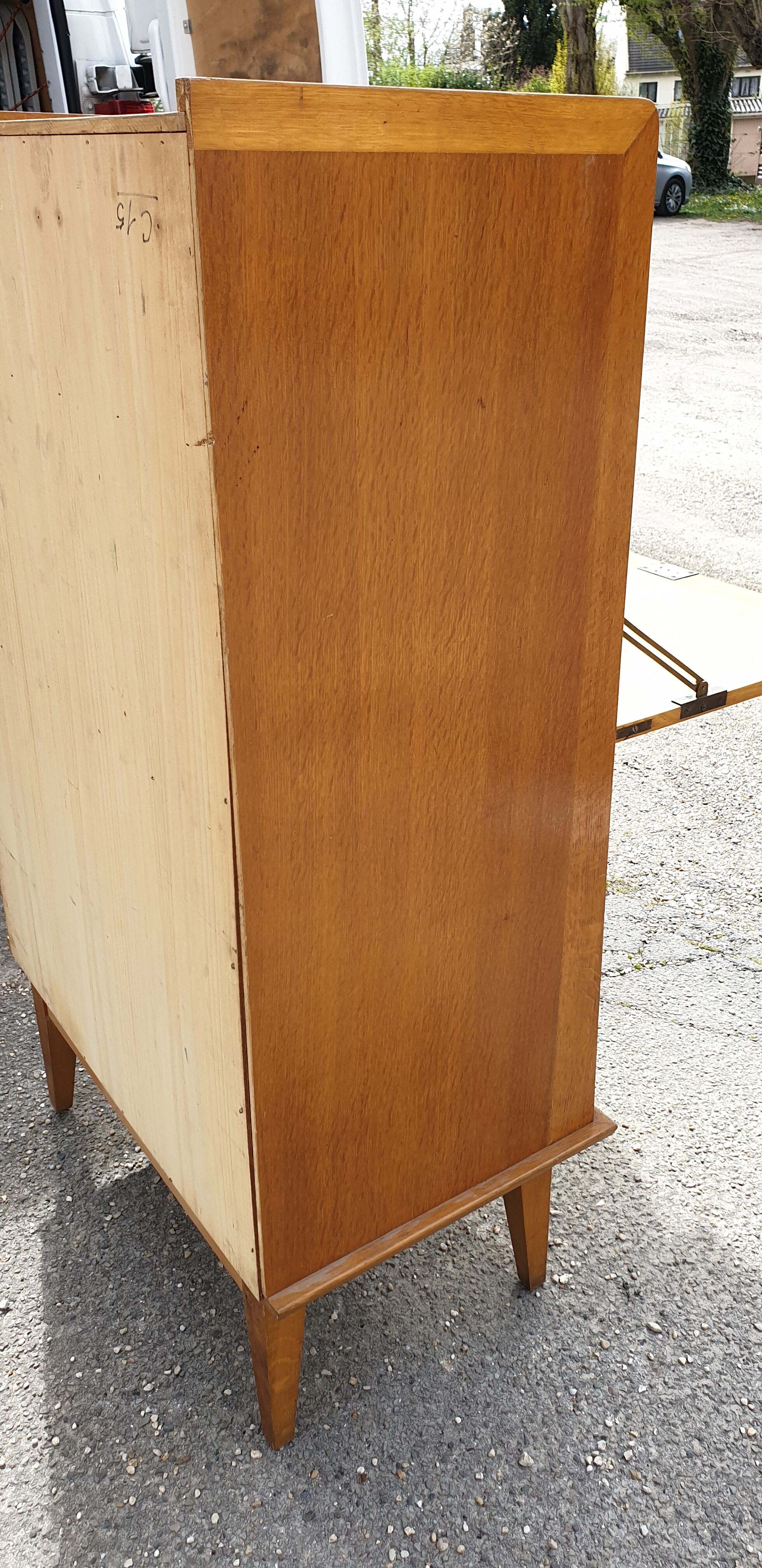 Secretary to slaughter desing 50/60