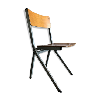 Industrial style children's chair