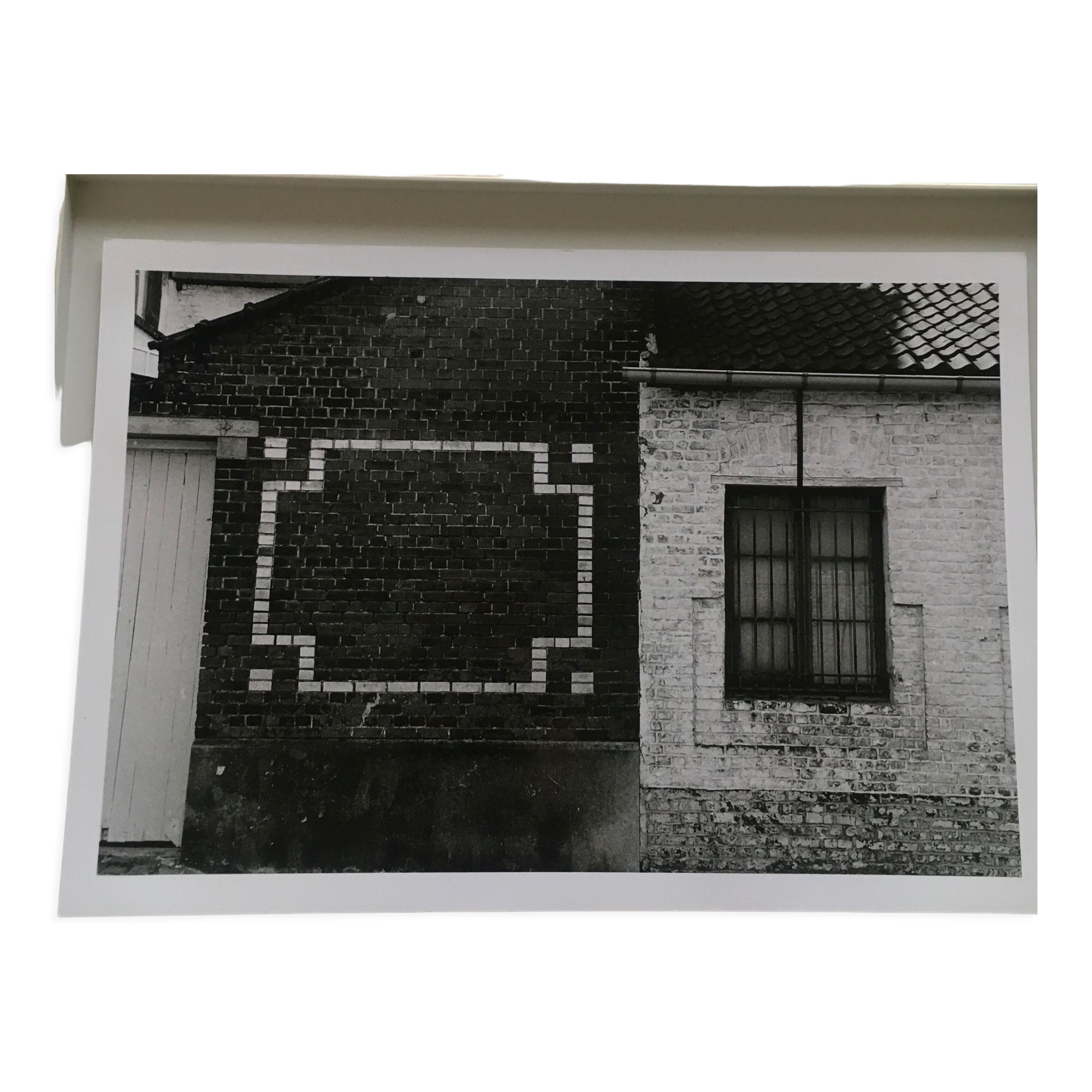 Graphic print. architecture belgium 90s