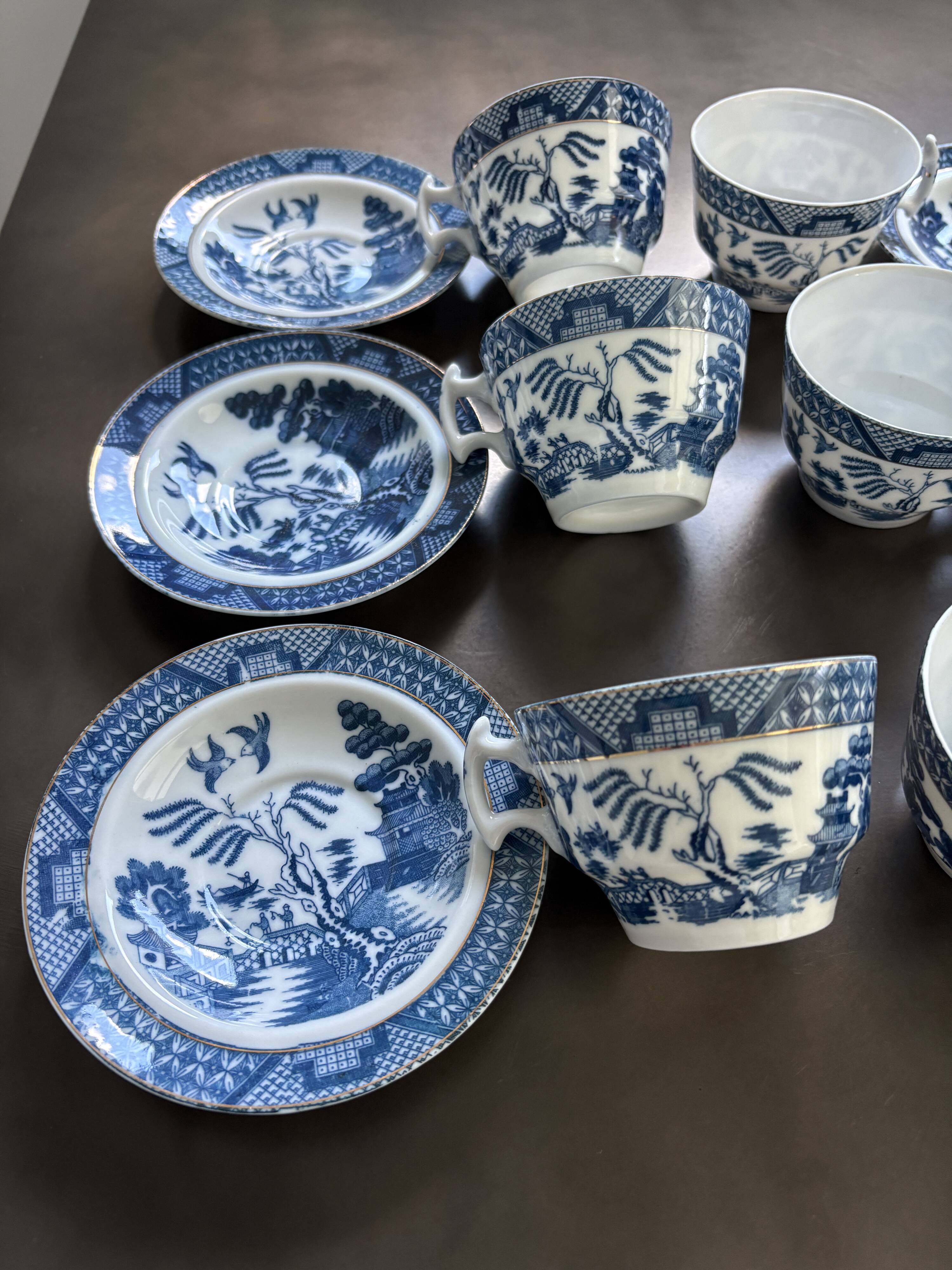6 Tasses porcelaine de Chine