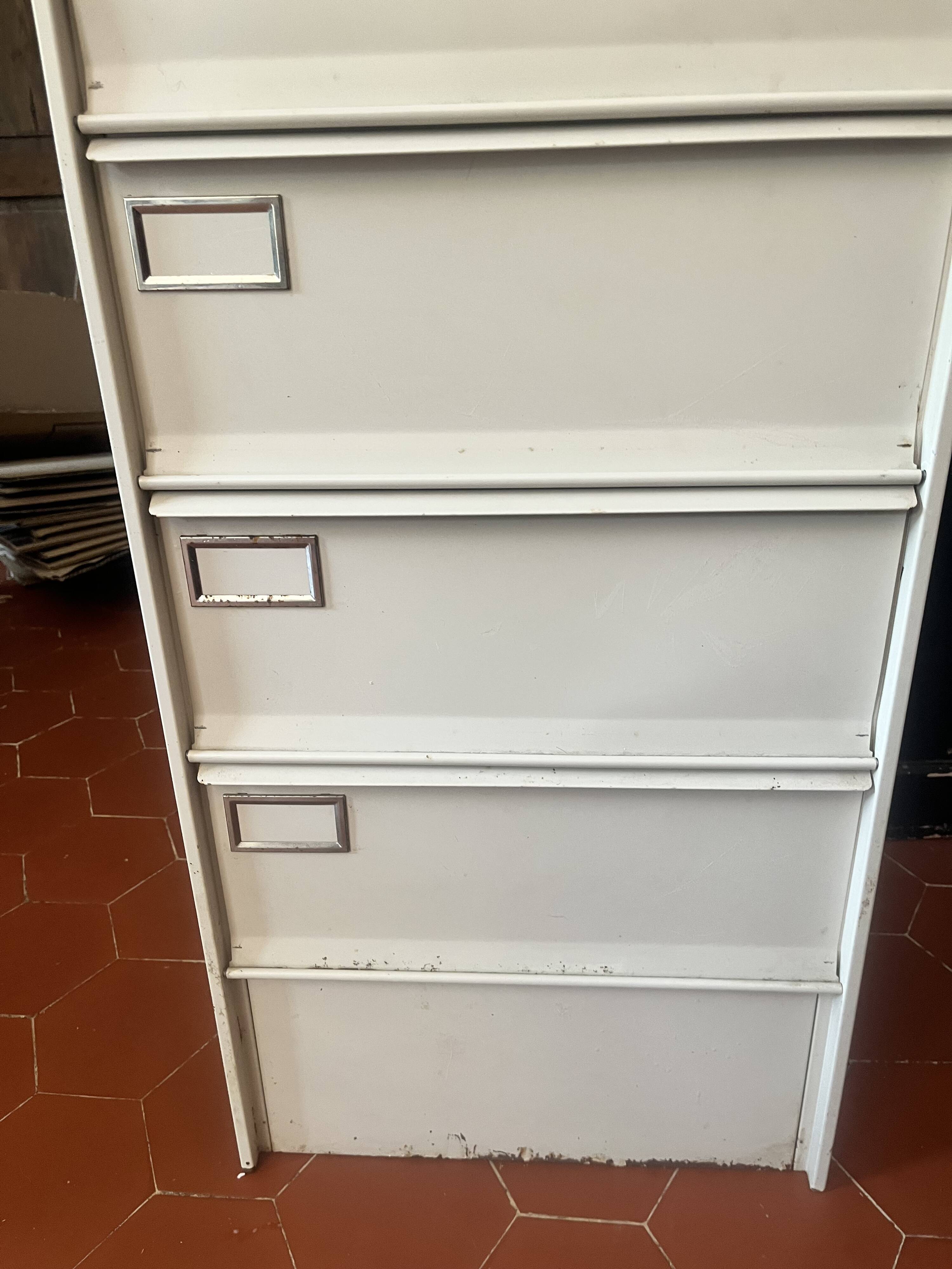 Vintage Industrial Style Metal Cabinet with 5 Compartments