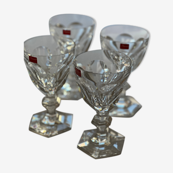 Set of 4 new Baccarat glasses (in their case)