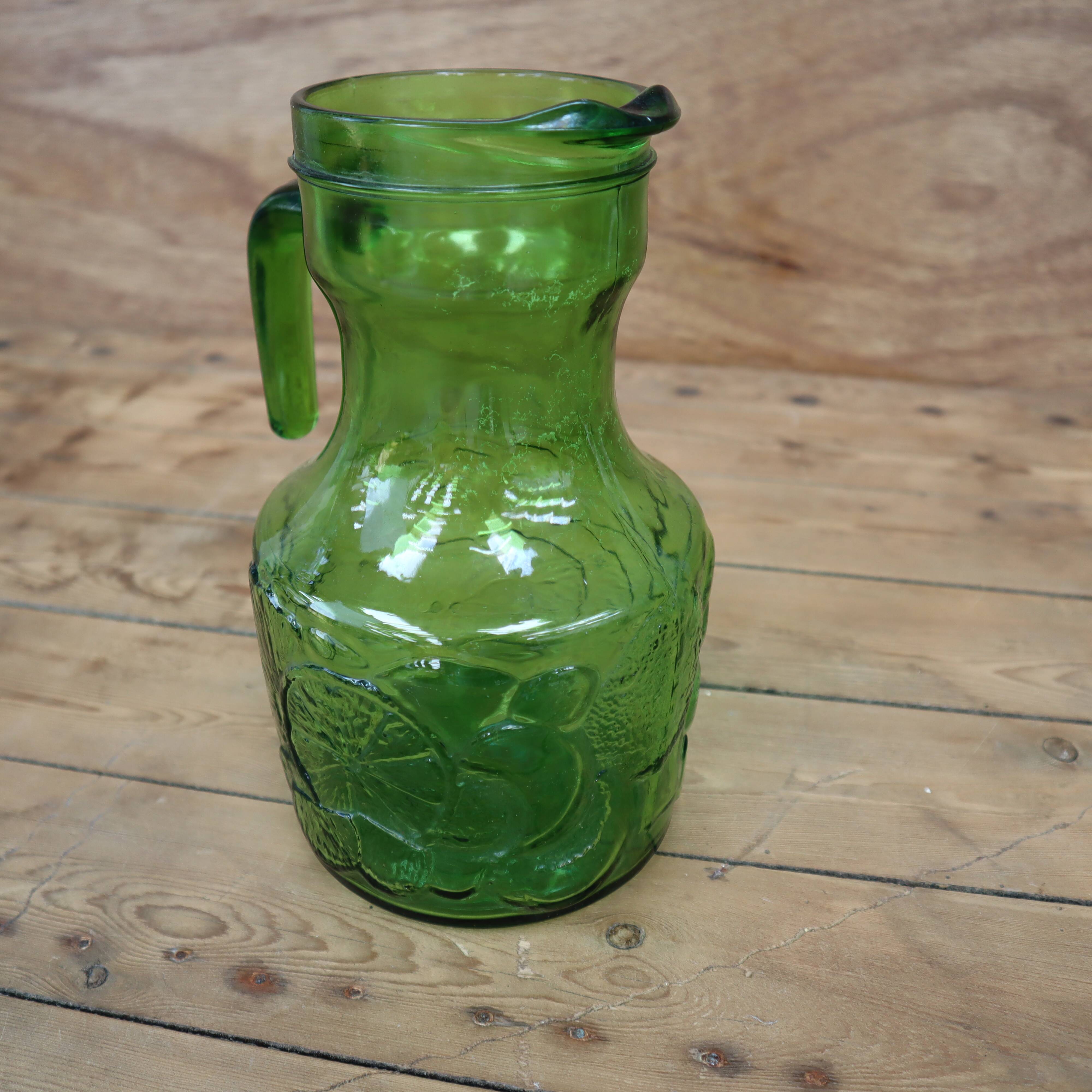 Fidenza green Italian orangeade service