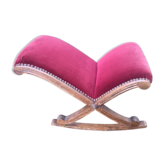 50s footrest in red velvet and scuplented wood