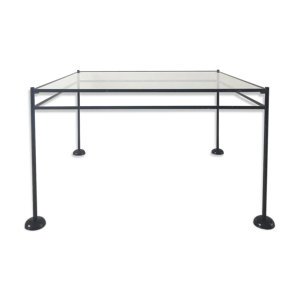 Table low minimalist metal and