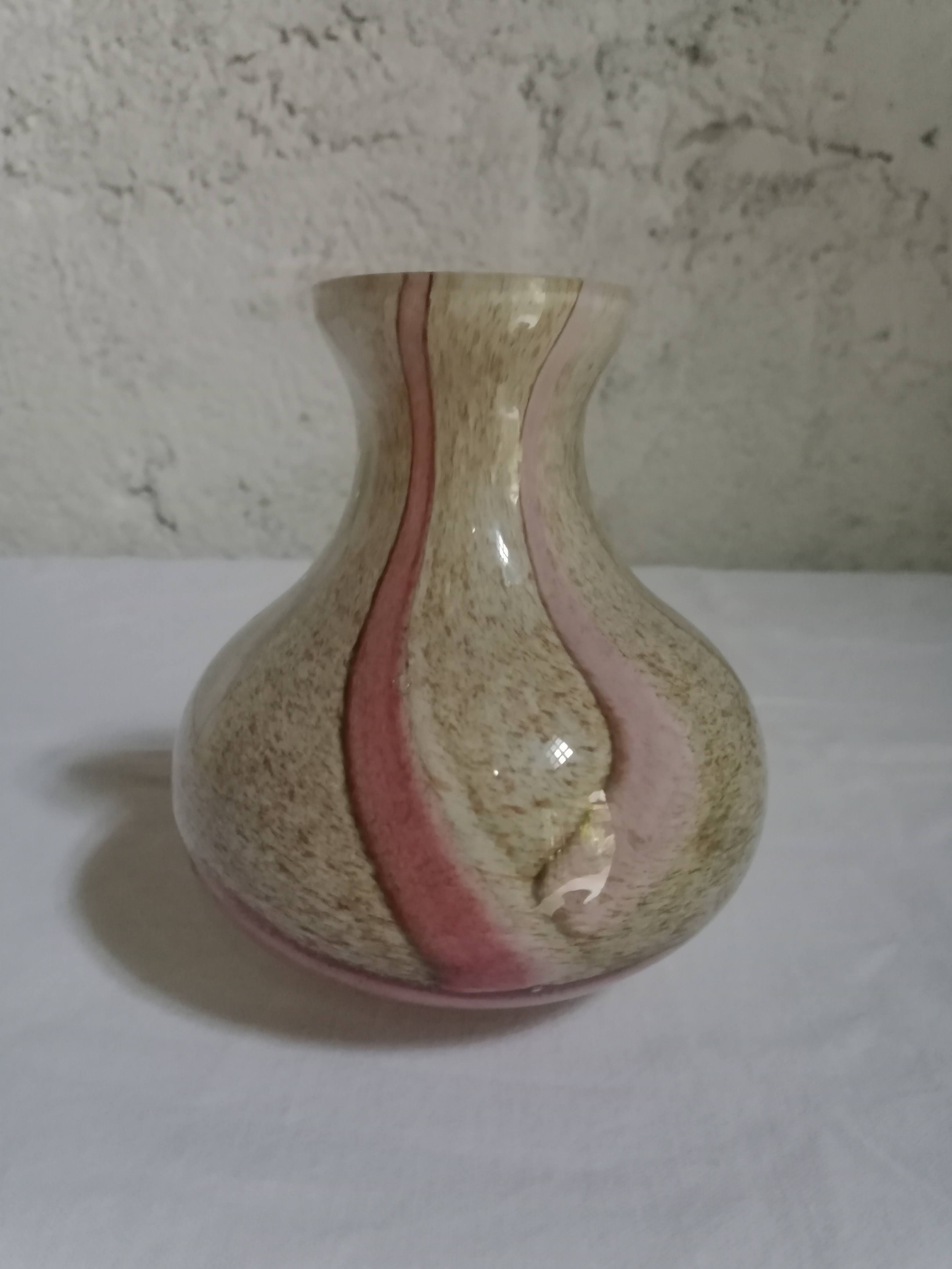 Blown glass vase la rochère
