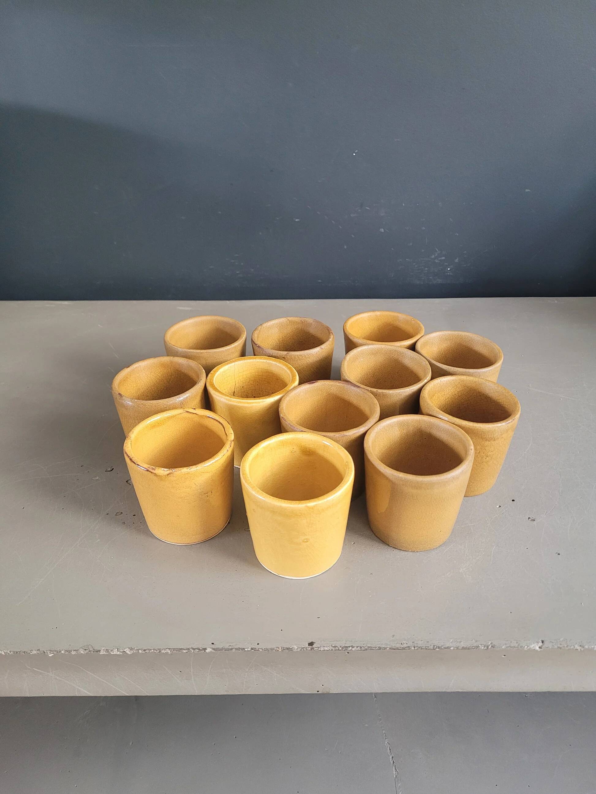 Set of 12 mustard ceramic cups