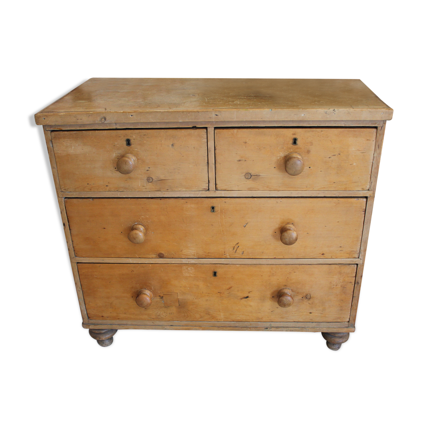 English dresser