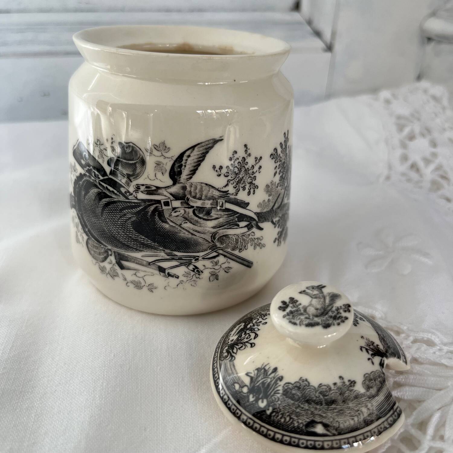 Villeroy and Boch mustard pot